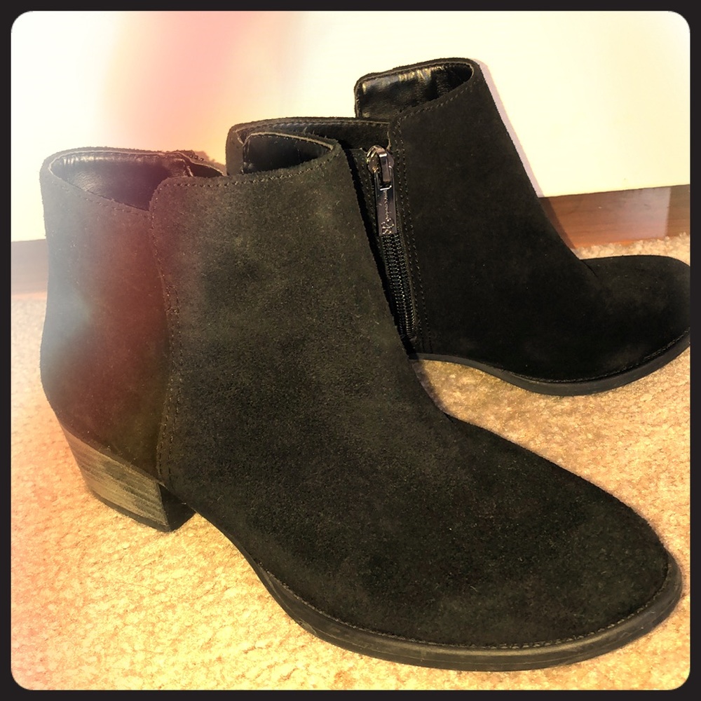 Jessica Simpson Booties faux suede